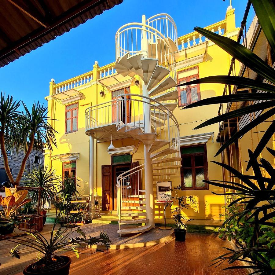 Sittisang Heritage House 1920 كانتْشانابوري المظهر الخارجي الصورة