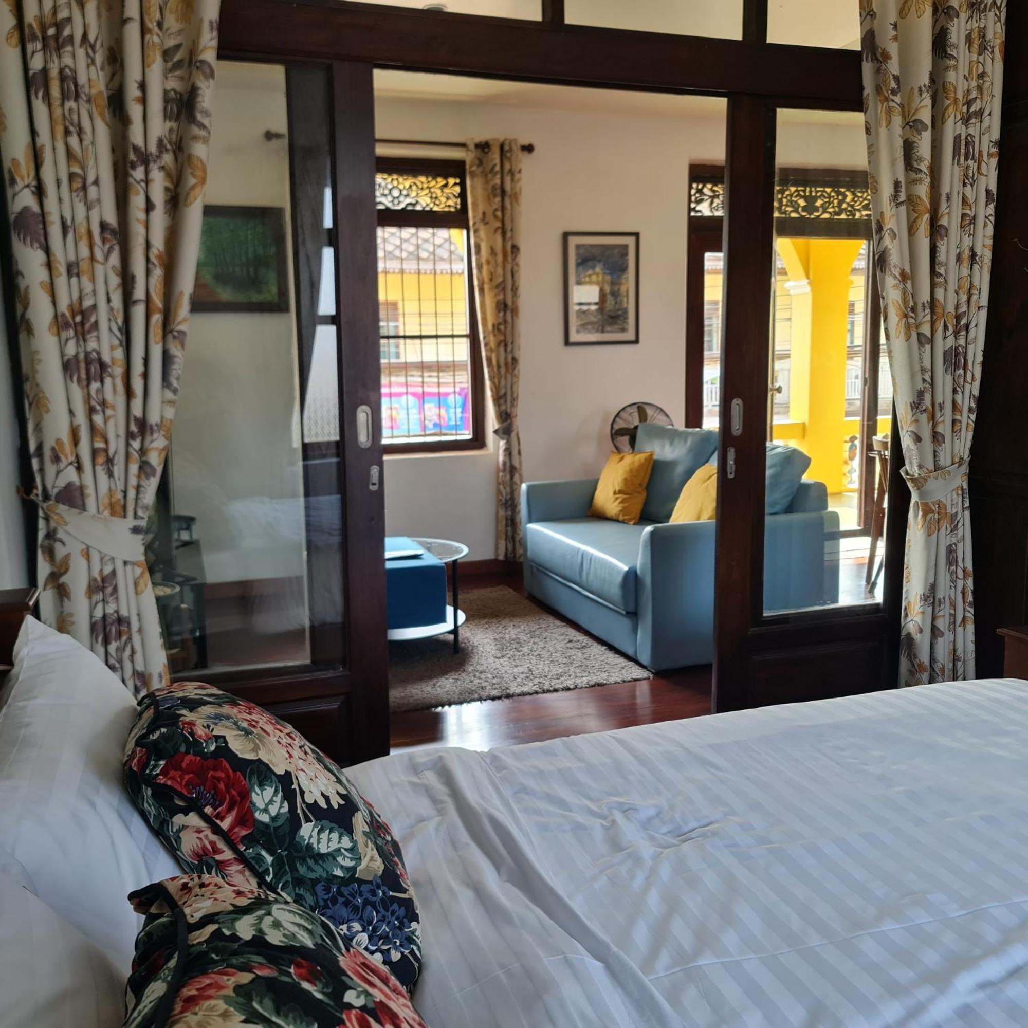 Sittisang Heritage House 1920 كانتْشانابوري المظهر الخارجي الصورة